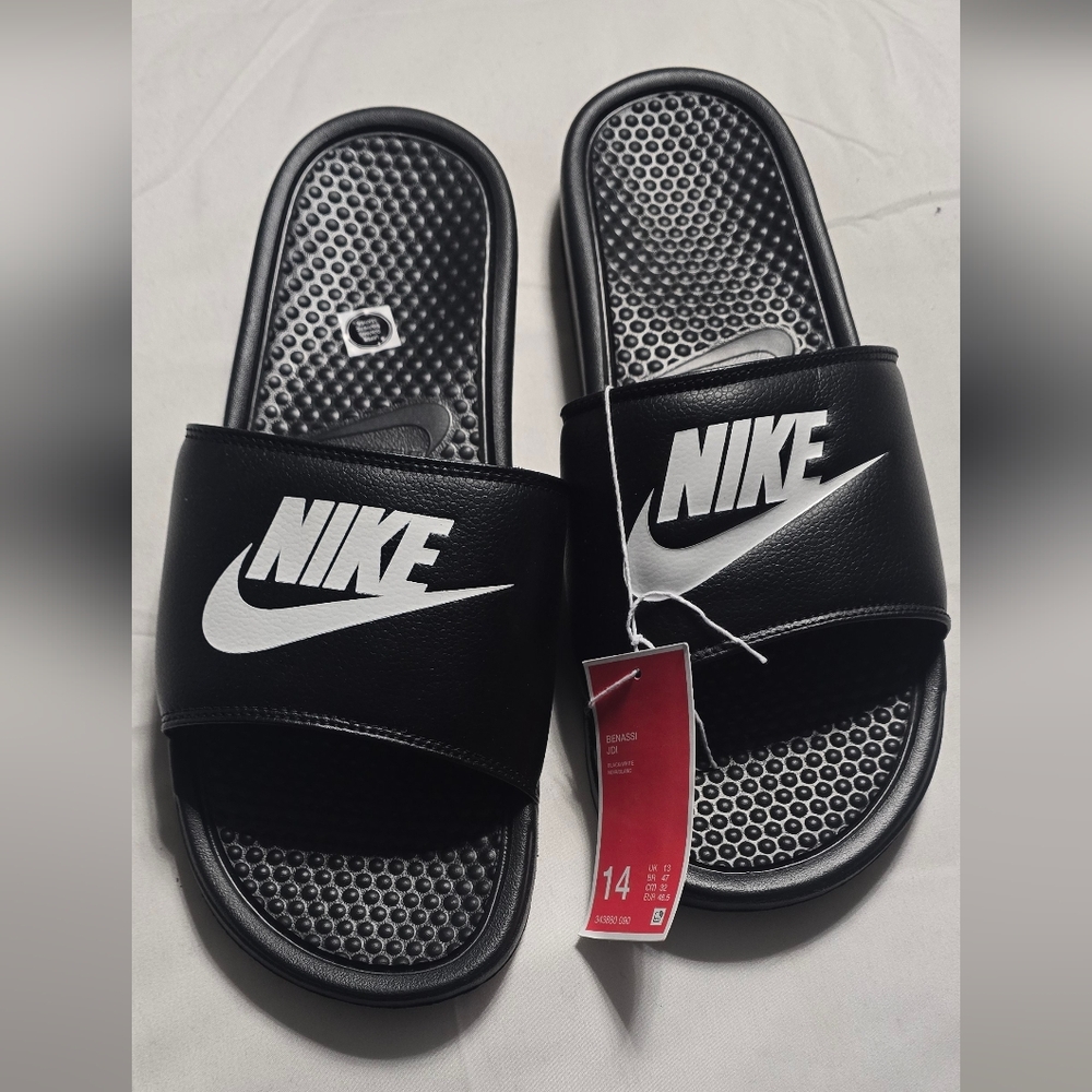 New With Tags. Mens Nike Black and White Slide Sandals, size 14